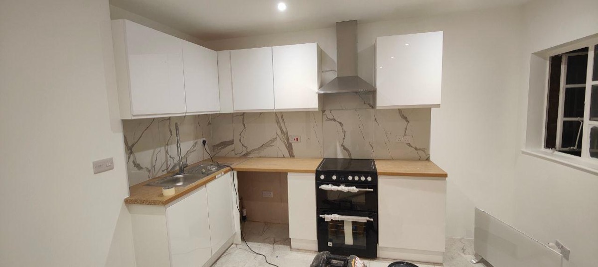 Modern kitchen installation